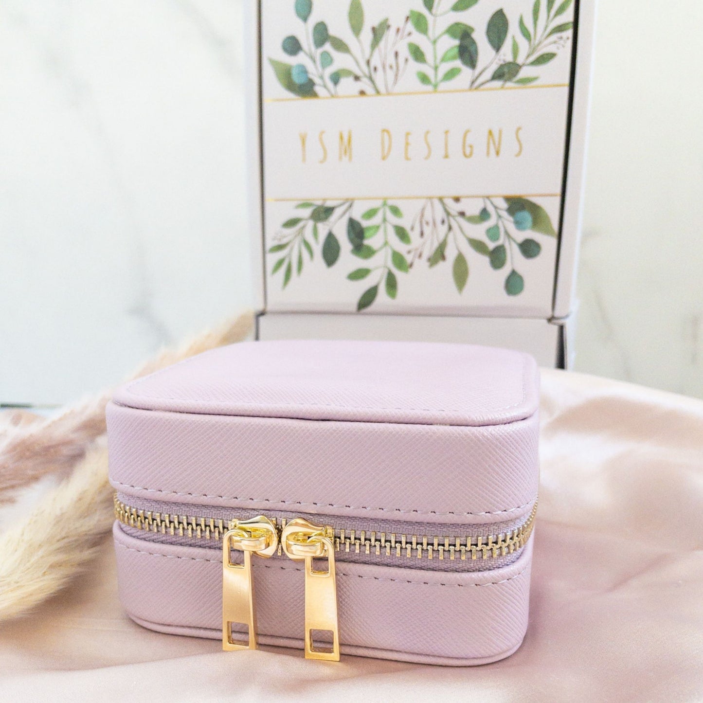 Vegan Leather Jewelry Organizer - Lilac Purple