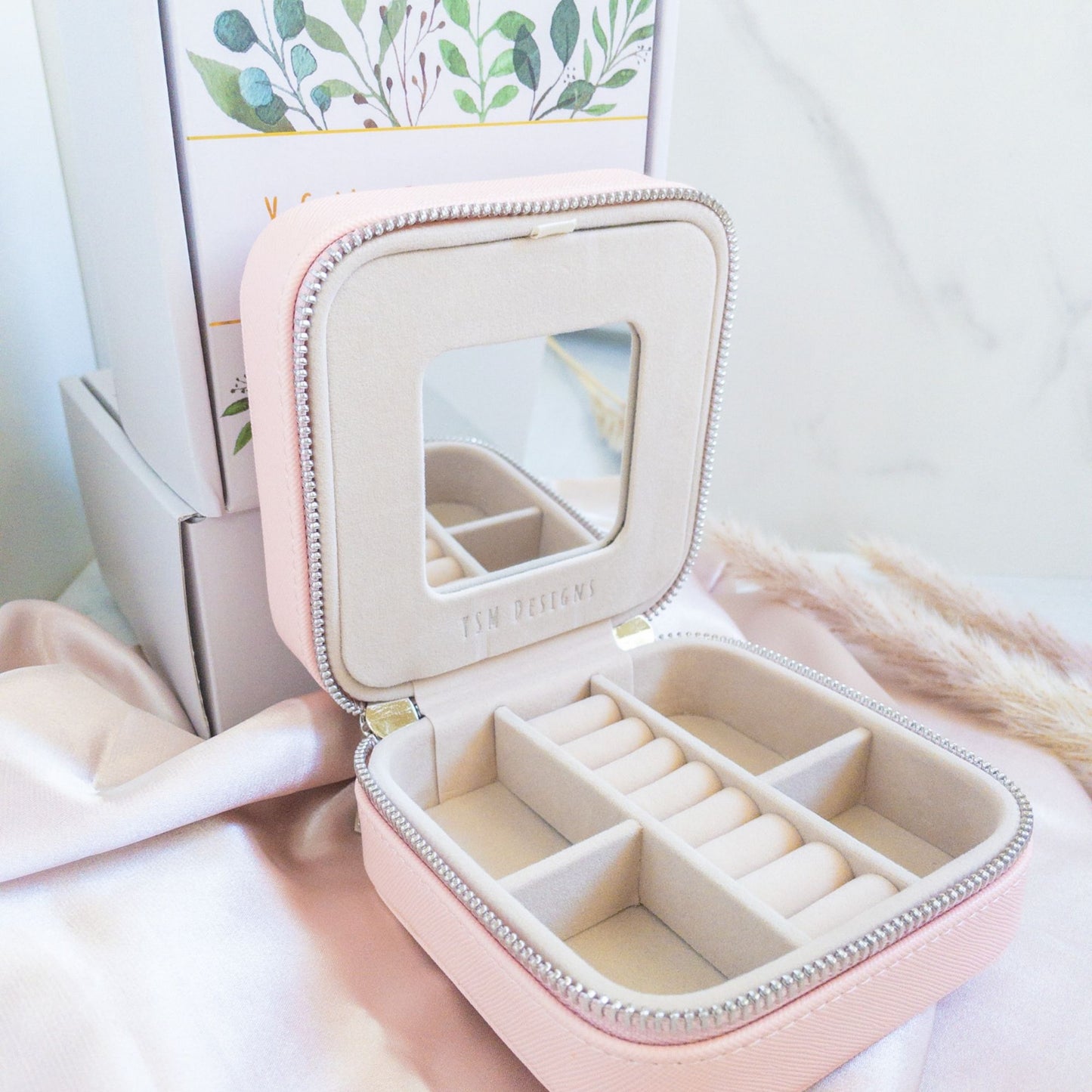 Vegan Leather Jewelry Organizer - Blush Pink