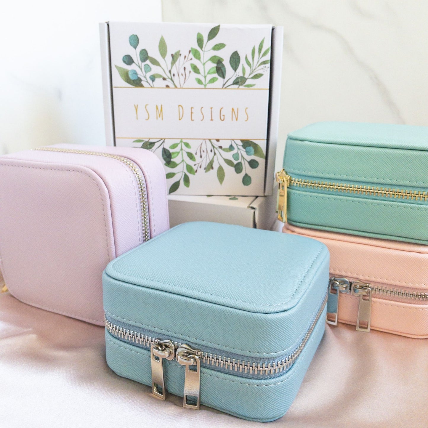 Vegan Leather Jewelry Organizer - Chambray Blue