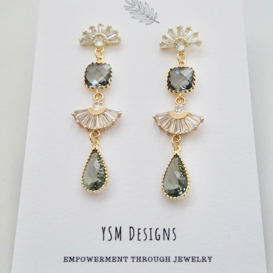 The Evelyn Earrings