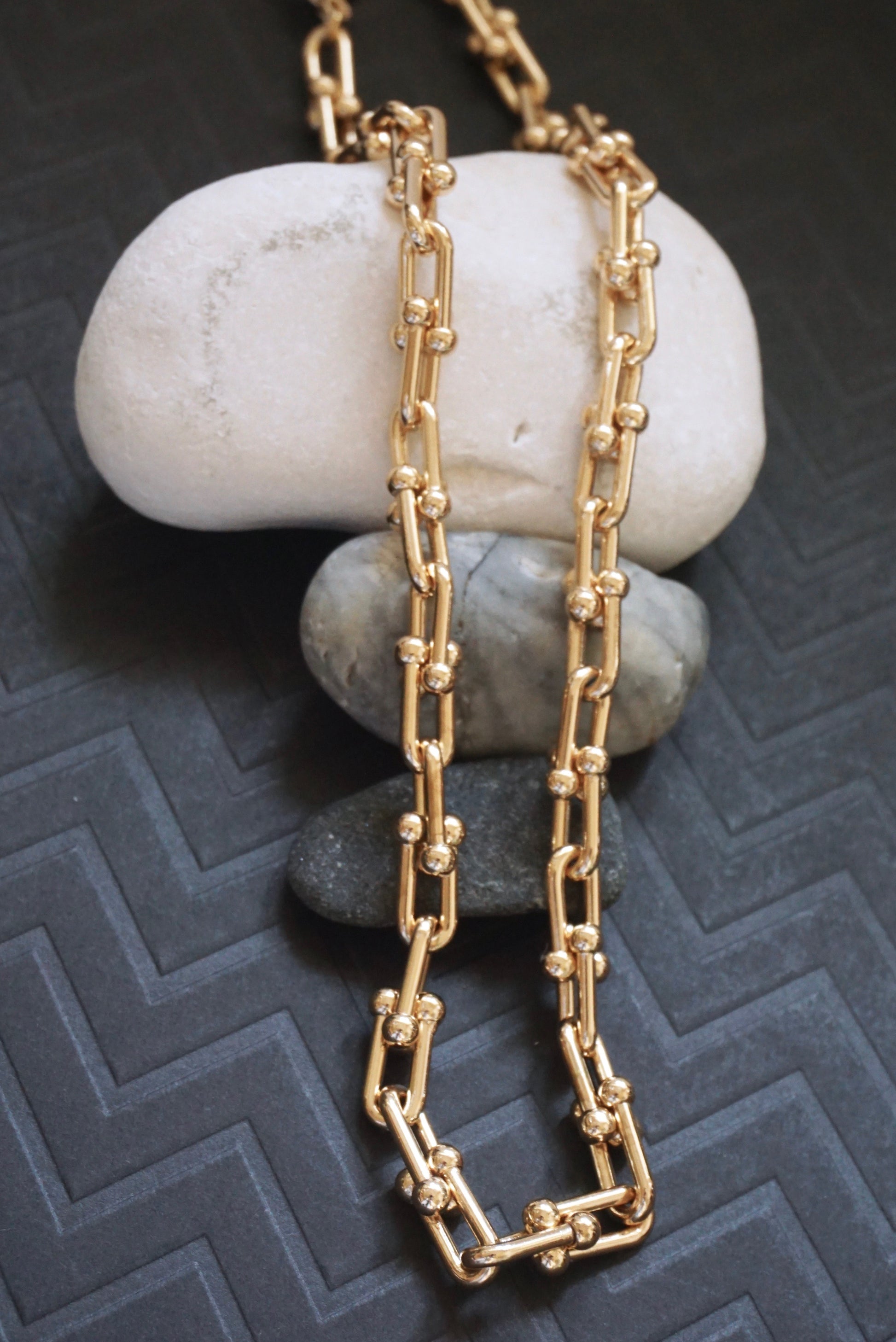 Chunky chain necklace