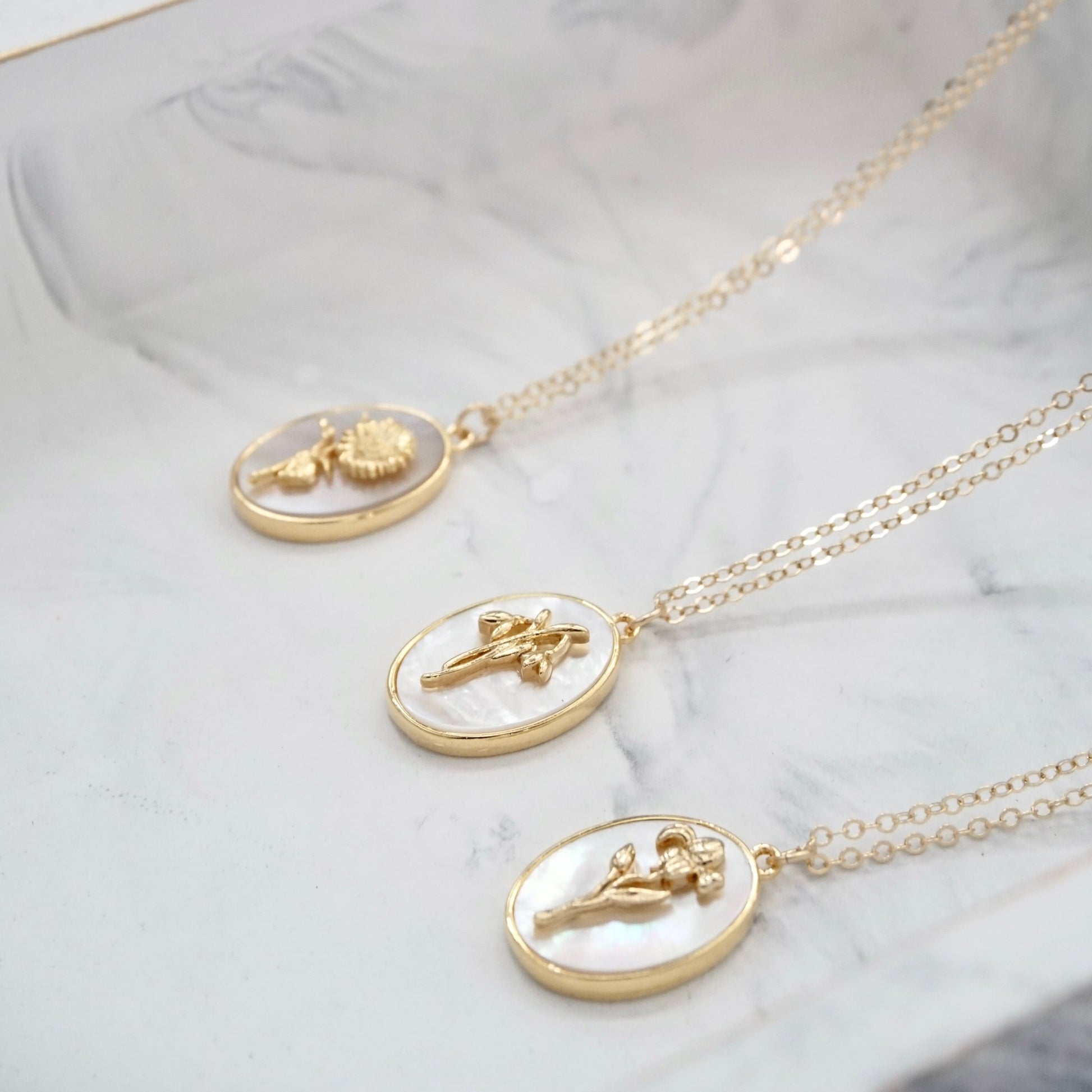 Flower coin necklace