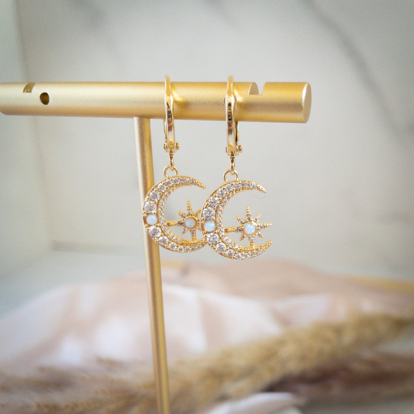 Hanwi Earrings