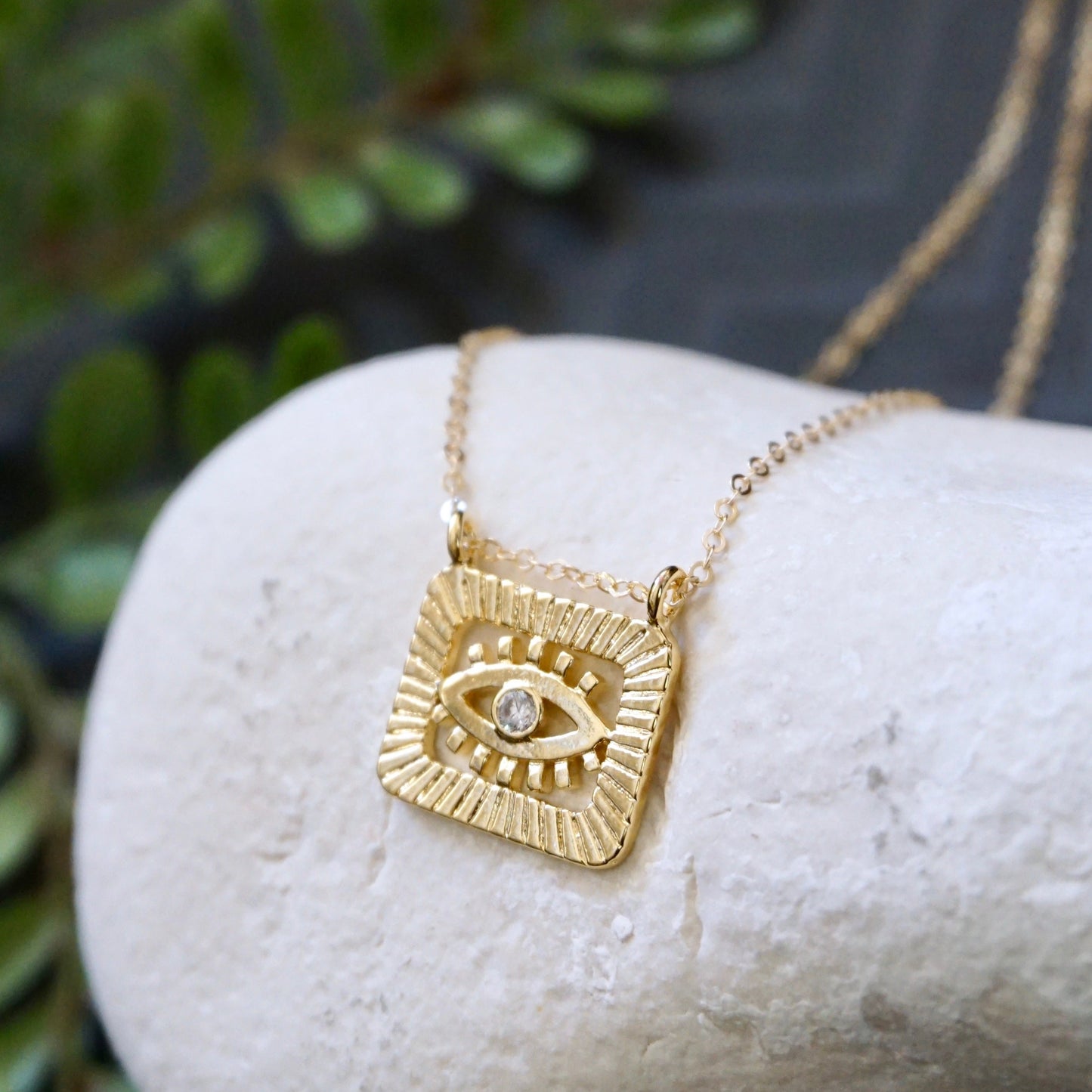 Rectangle eye necklace