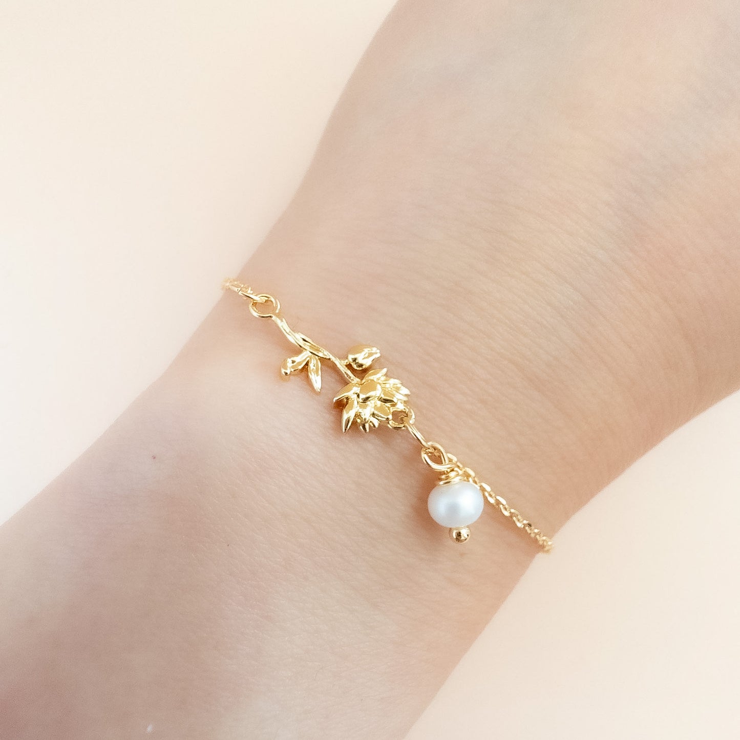 Personalized Birth Flower Bracelet