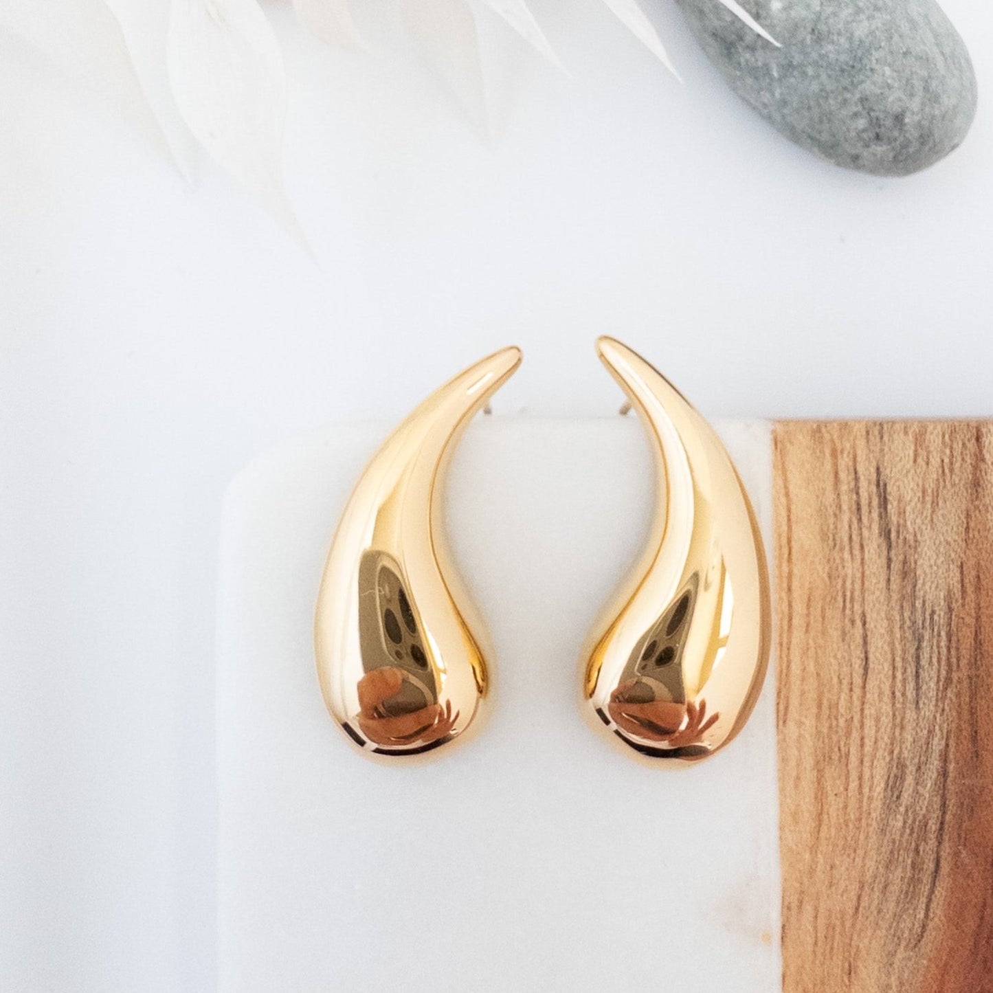 Teardrop Earrings Studs