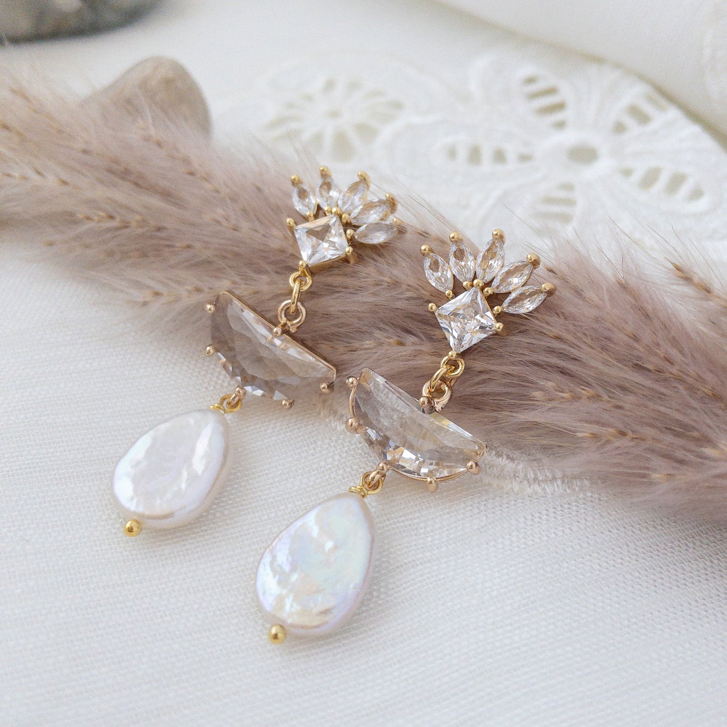 vintage inspired earrings with fan shaped crystals and freshwater pearls by YSM Designs
