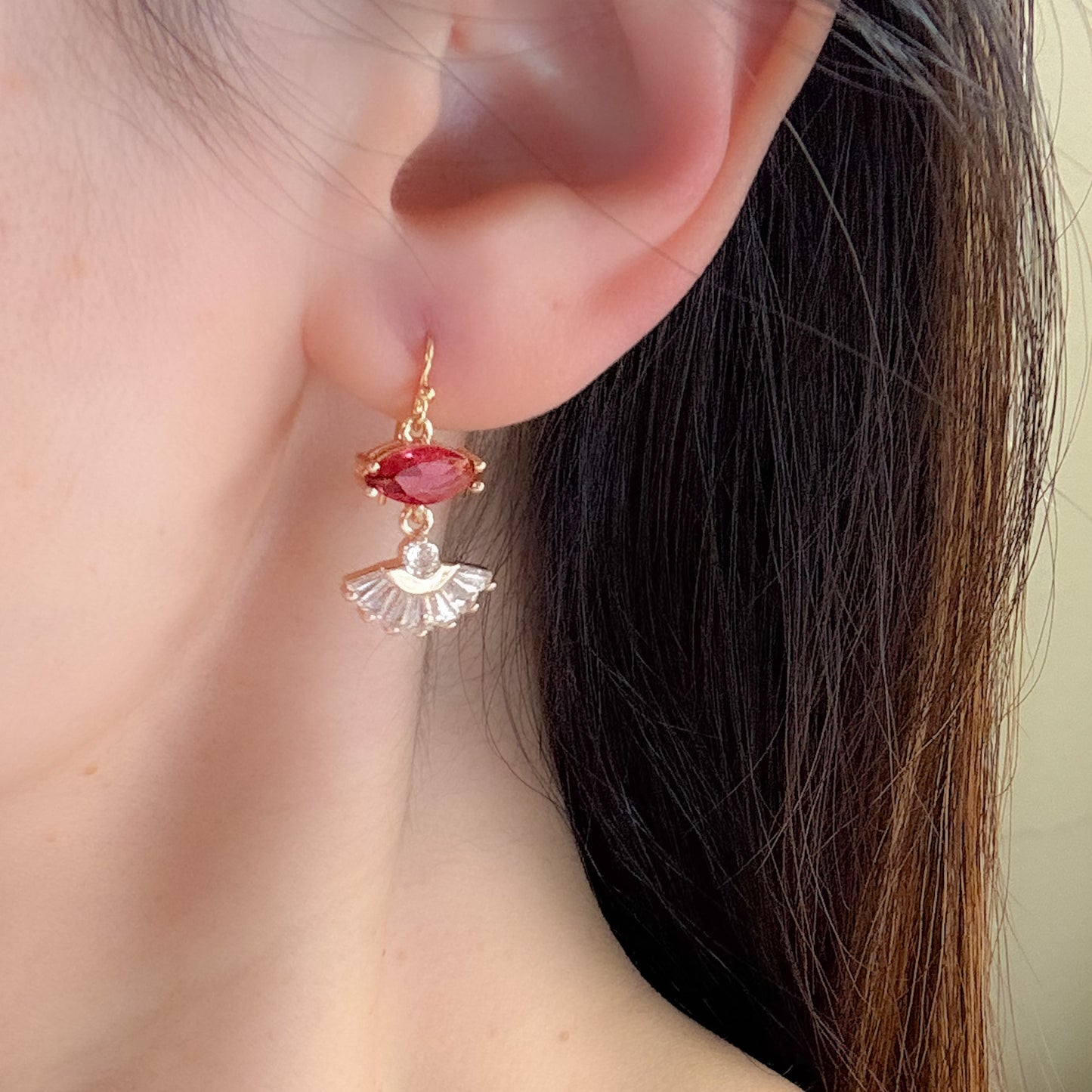 Lola Pink Earrings