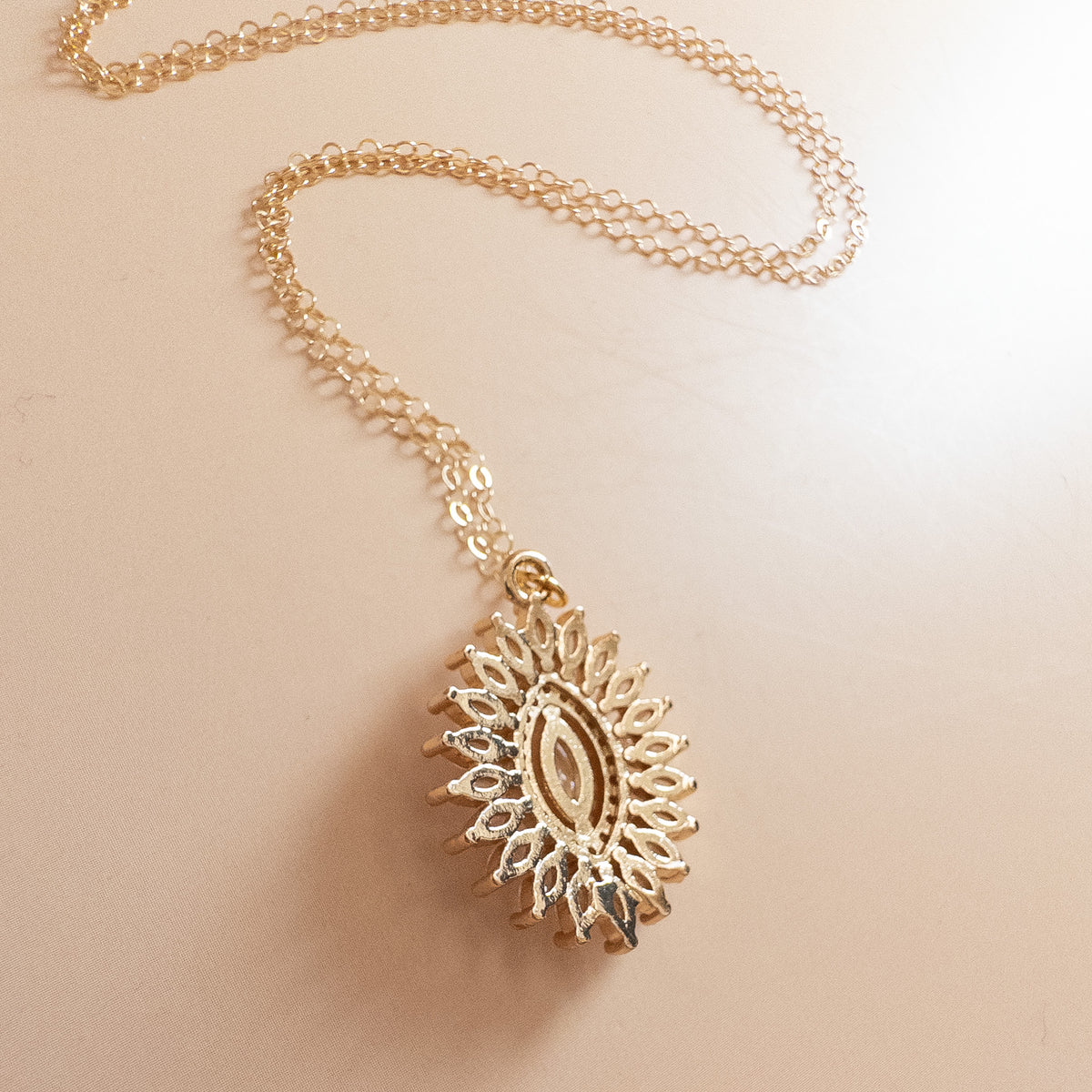 Espresso Octavia Necklace & Earrings Set