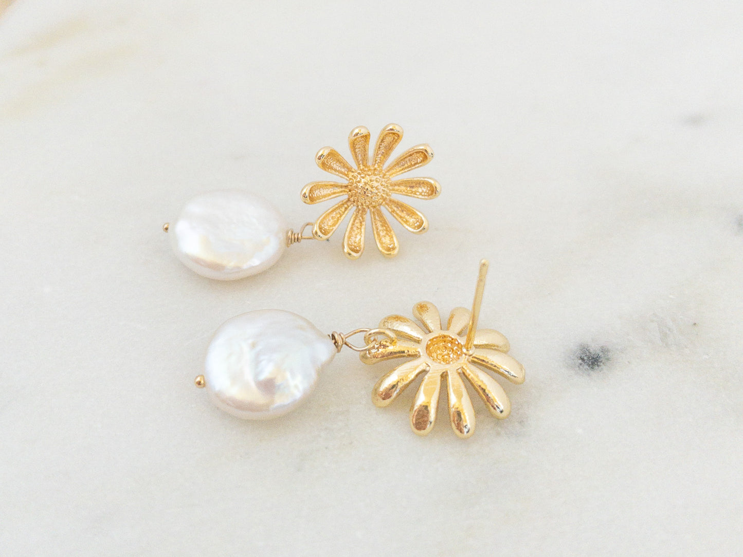 Daisy Earrings with Pearls